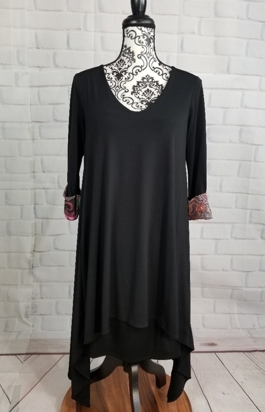 Julian Chang size m long sleeve size medium dress